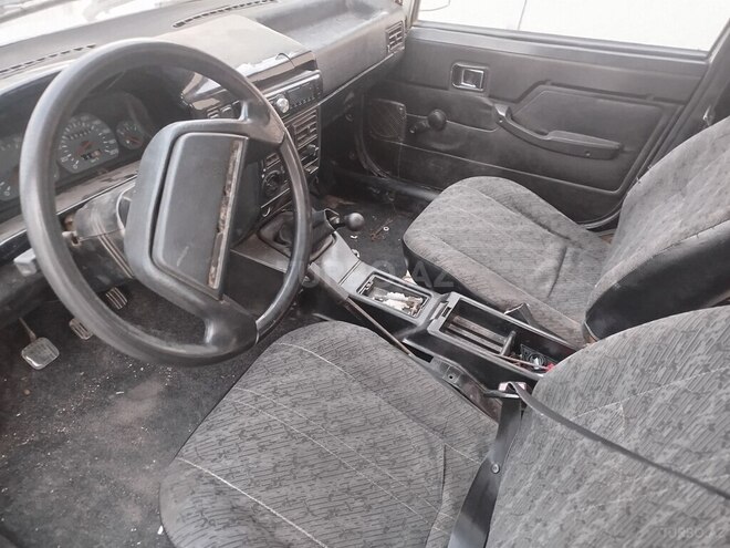 IJ 2126 Oda 2002, 270,000 km - 1.7 l - Bakı