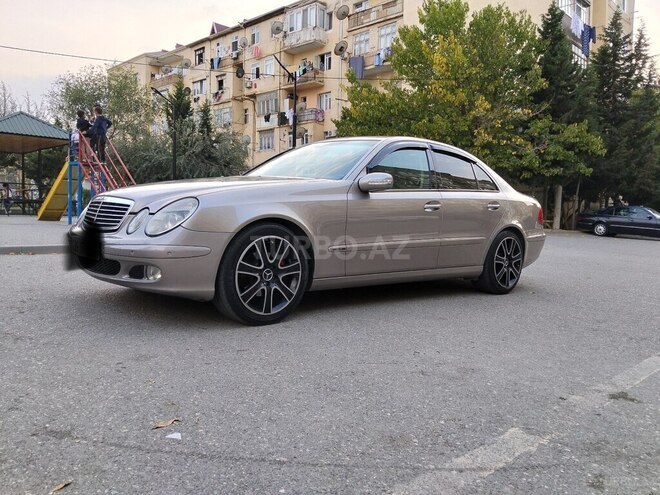 Mercedes E 200 2005, 328,500 km - 1.8 l - Sumqayıt