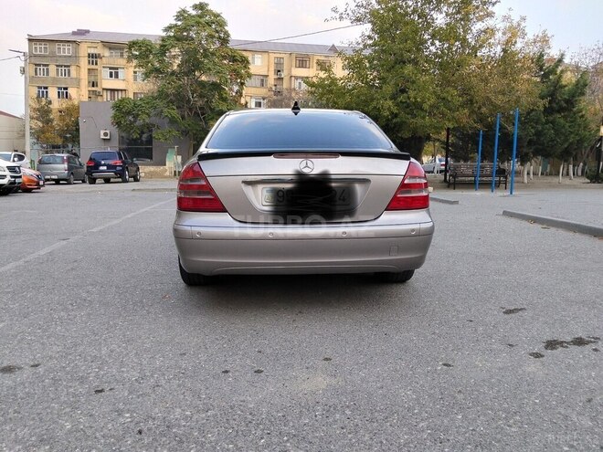 Mercedes E 200 2005, 328,500 km - 1.8 l - Sumqayıt