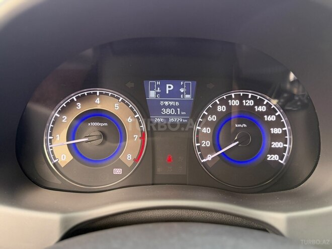 Hyundai Accent 2018, 15,800 km - 1.4 л - Bakı