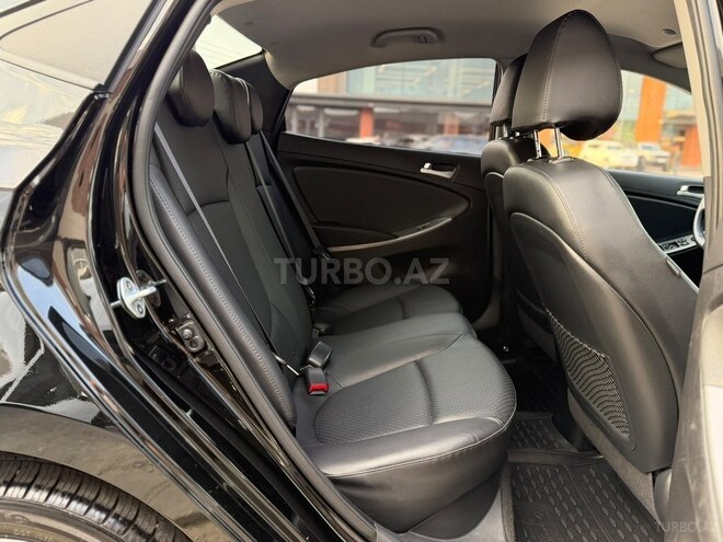 Hyundai Accent 2018, 15,800 km - 1.4 л - Bakı