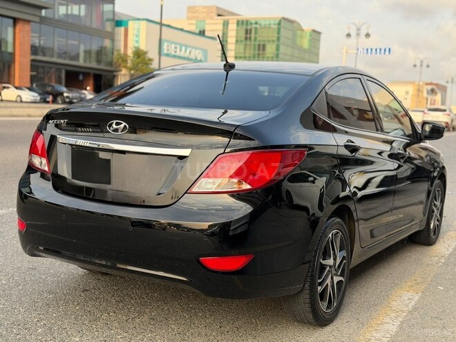 Hyundai Accent 2018, 15,800 km - 1.4 л - Bakı