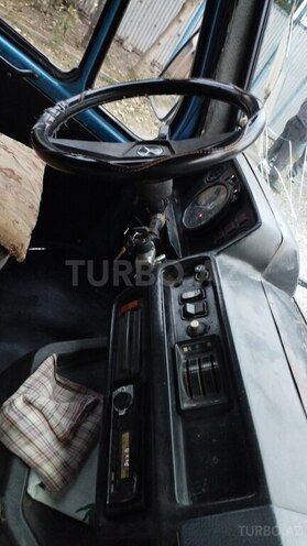Mercedes 208 D 1990, 120,000 km - 2.9 л - Ağdam