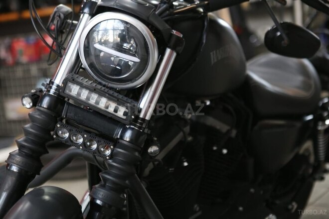 Harley-Davidson XL883N Sportster Iron 883 2012, 33,000 km - 0.9 l - Gəncə