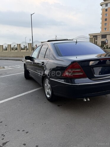 Mercedes C 240 2001, 372,108 km - 2.6 l - Sumqayıt