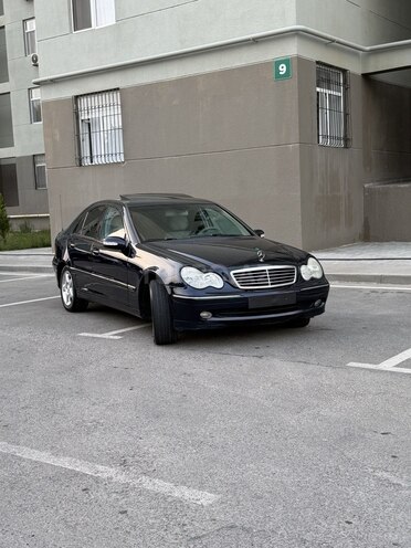 Mercedes C 240 2001, 372,108 km - 2.6 l - Sumqayıt
