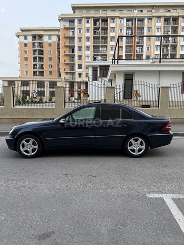 Mercedes C 240 2001, 372,108 km - 2.6 l - Sumqayıt