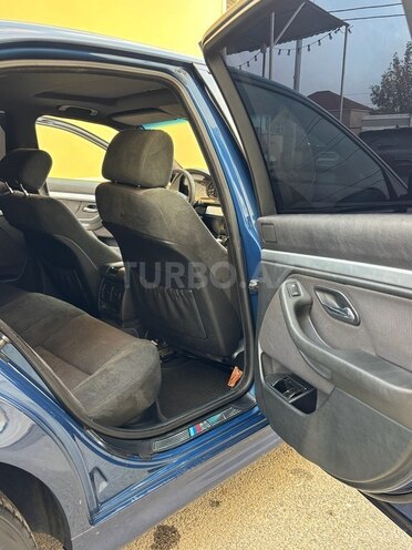 BMW 525 2001, 273,000 km - 2.5 л - Bakı