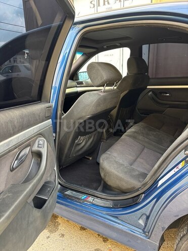 BMW 525 2001, 273,000 km - 2.5 л - Bakı