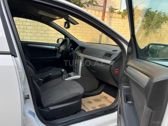 Opel Astra 2009, 328,456 km - 1.3 л - Sumqayıt