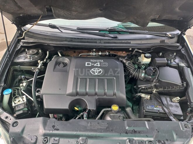 Toyota Corolla 2006, 242,000 km - 1.4 l - Bakı