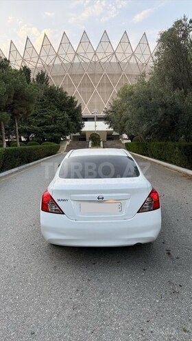 Nissan Sunny 2011, 232,645 km - 1.5 l - Bakı