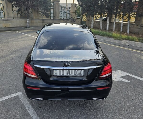 Mercedes E 220 d 2016, 209,000 km - 2.1 l - Bakı