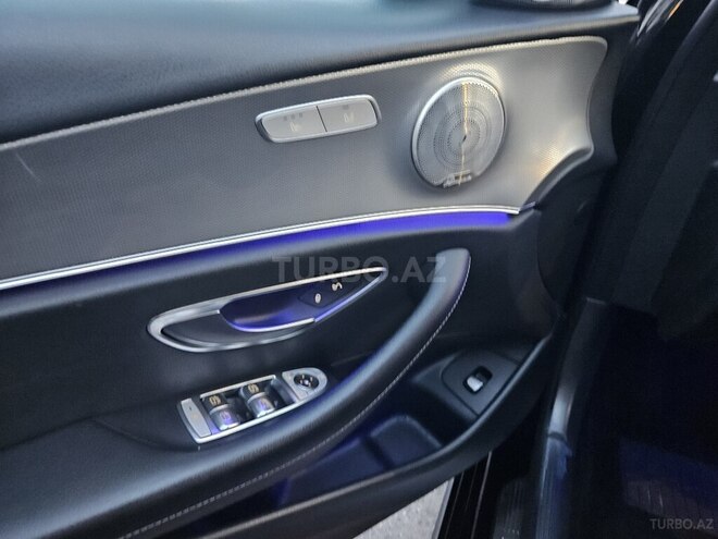 Mercedes E 220 d 2016, 209,000 km - 2.1 l - Bakı