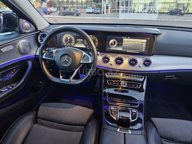 Mercedes E 220 d 2016, 209,000 km - 2.1 l - Bakı