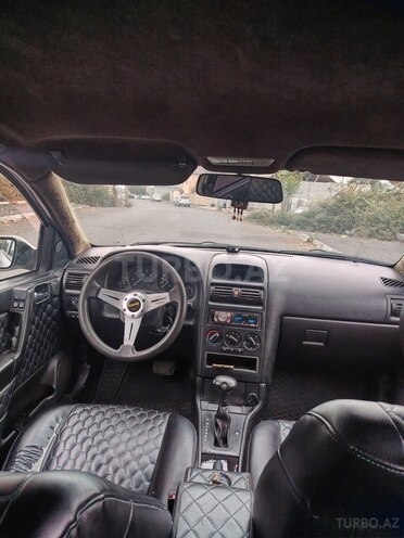 Opel Astra 2000, 500,000 km - 1.8 l - Qax