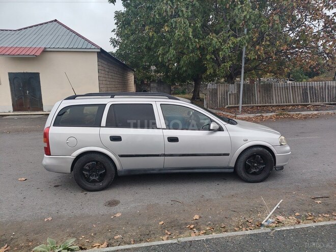 Opel Astra 2000, 500,000 km - 1.8 l - Qax