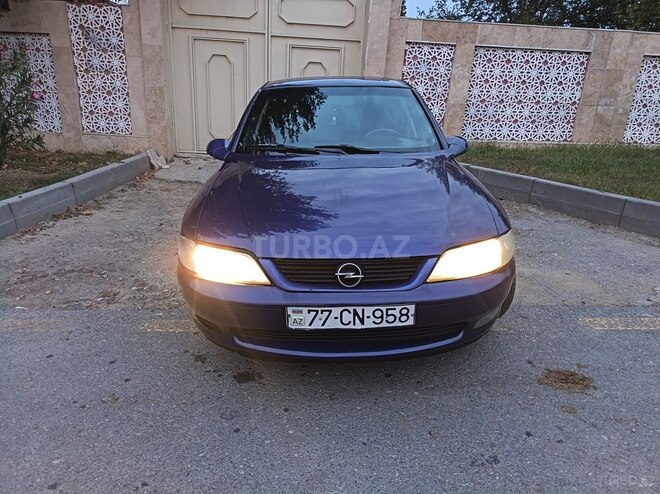 Opel Vectra 1998, 550,000 km - 2.0 l - Yevlax