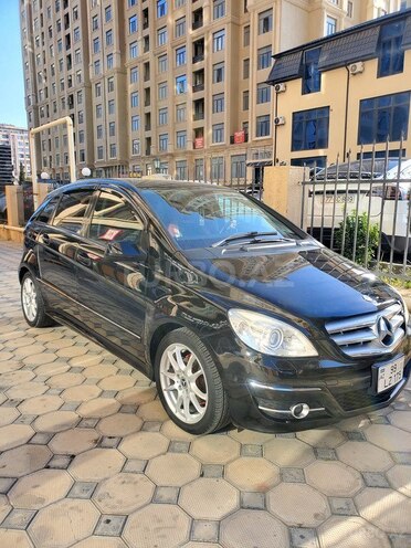 Mercedes B 170 2008, 183,000 km - 1.7 l - Sumqayıt