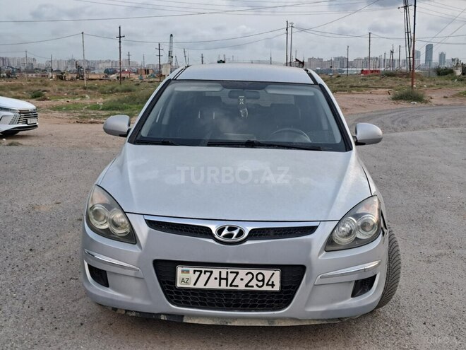 Hyundai i30 2010, 240,000 km - 1.6 л - Bakı