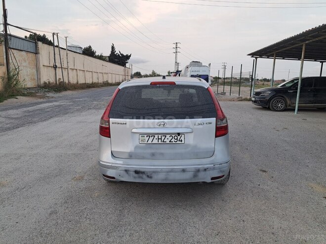 Hyundai i30 2010, 240,000 km - 1.6 л - Bakı