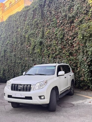 Toyota Land Cruiser Prado 2010, 178,000 km - 2.7 l - Gəncə