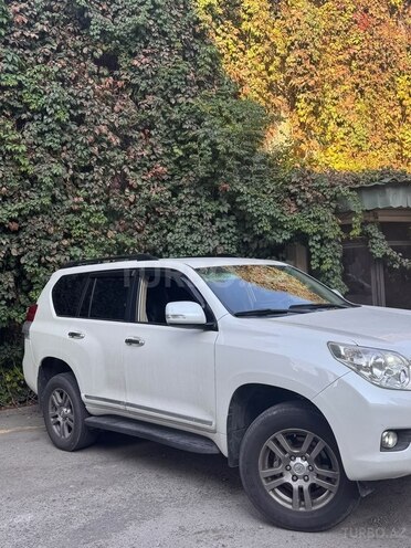 Toyota Land Cruiser Prado 2010, 178,000 km - 2.7 l - Gəncə