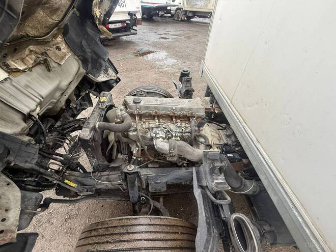 Isuzu NPR 66 L 2005, 405,000 km - 4.3 l - Bakı
