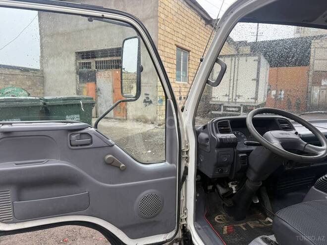 Isuzu NPR 66 L 2005, 405,000 km - 4.3 l - Bakı