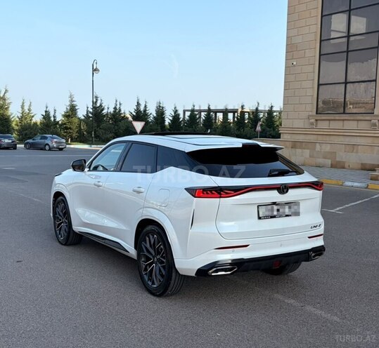 Changan  2024, 17,000 km - 1.5 л - Bakı