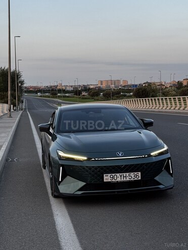 Changan  2024, 40,000 km - 1.5 л - Bakı