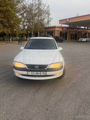 Opel Vectra 1998, 450,000 km - 1.8 l - Şirvan