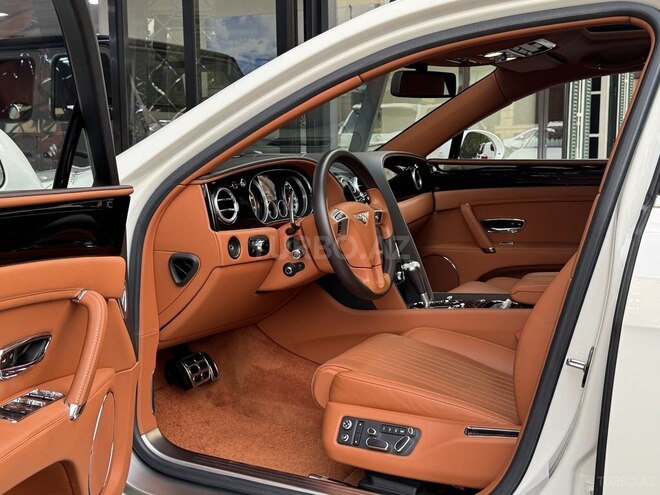 Bentley Flying Spur 2019, 9,000 km - 4.0 l - Bakı
