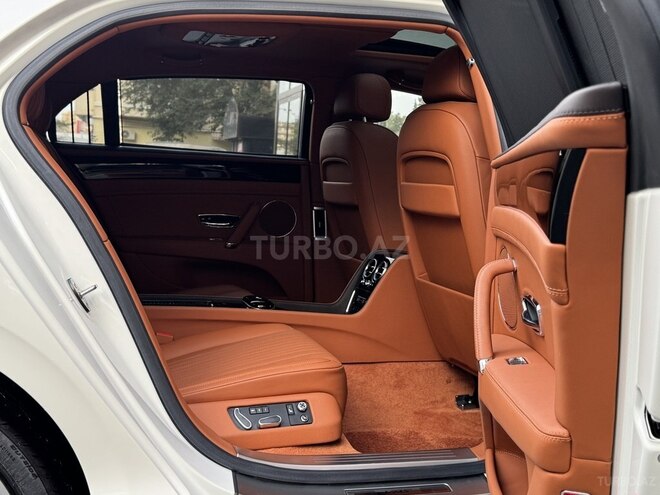 Bentley Flying Spur 2019, 9,000 km - 4.0 l - Bakı