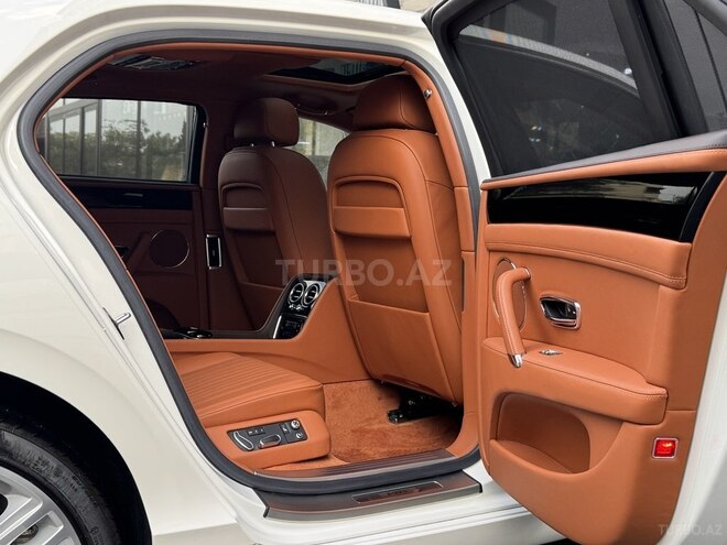 Bentley Flying Spur 2019, 9,000 km - 4.0 l - Bakı
