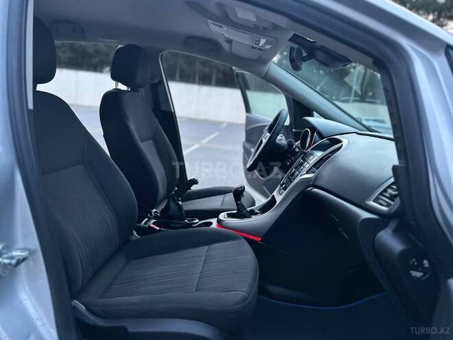 Opel Astra 2011, 289,000 km - 1.3 l - Sumqayıt