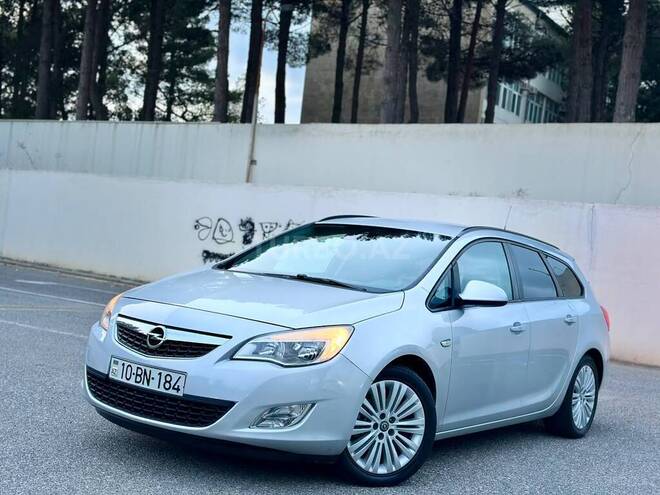 Opel Astra 2011, 289,000 km - 1.3 l - Sumqayıt