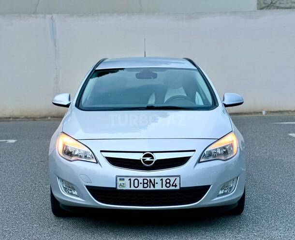 Opel Astra 2011, 289,000 km - 1.3 l - Sumqayıt