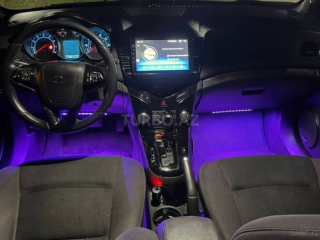 Chevrolet Cruze 2013, 354,056 km - 1.4 l - Şəki