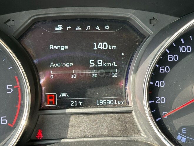 Kia Carnival 2018, 195,000 km - 2.2 l - Bakı
