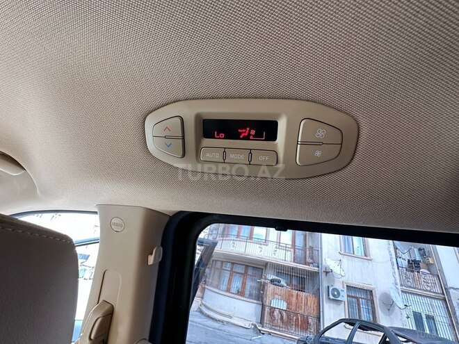 Kia Carnival 2018, 195,000 km - 2.2 l - Bakı