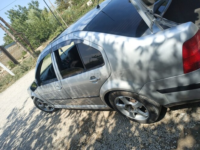 Volkswagen Jetta 2002, 168,000 km - 2.0 l - Şəmkir
