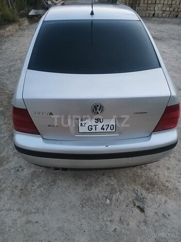 Volkswagen Jetta 2002, 168,000 km - 2.0 l - Şəmkir