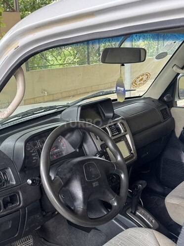 Mitsubishi Pajero io 2002, 242,000 km - 2.0 l - Goranboy