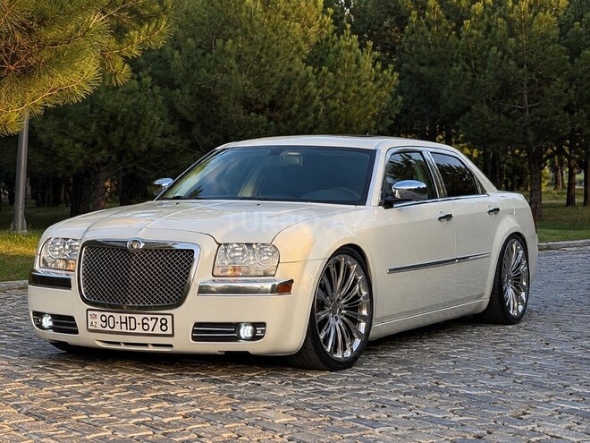 Chrysler 300C 2009, 93,000 km - 2.7 l - Bakı