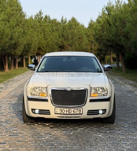 Chrysler 300C 2009, 93,000 km - 2.7 l - Bakı
