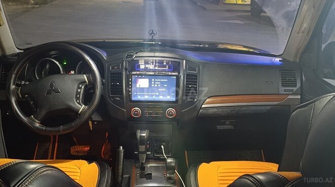 Mitsubishi Pajero 2007, 268,000 km - 3.0 l - Bakı