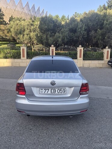 Volkswagen Polo 2018, 189,212 km - 1.6 l - Bakı