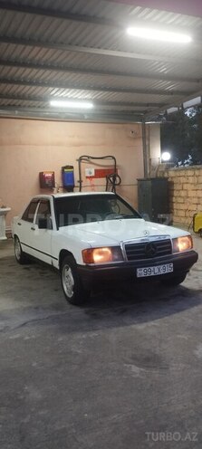 Mercedes 190 1986, 250,000 km - 2.2 l - Samux