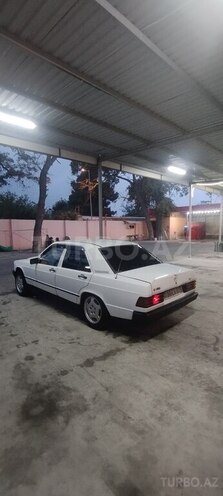 Mercedes 190 1986, 250,000 km - 2.2 l - Samux